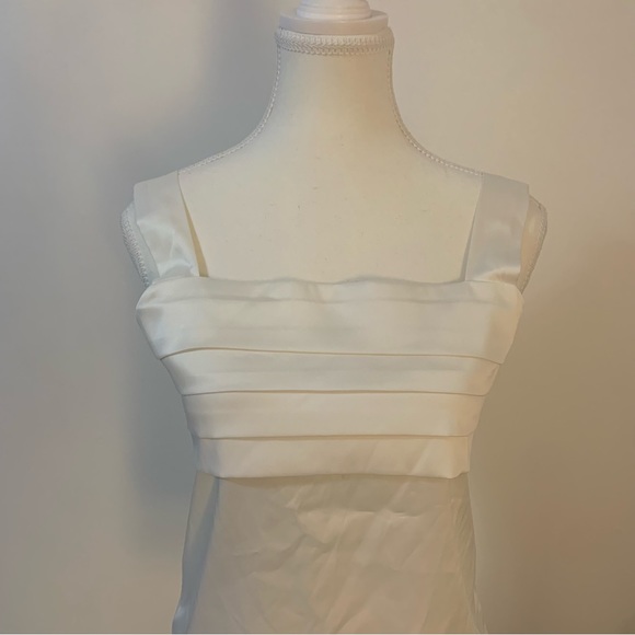 Silver Tank Top - Picture 2 of 8